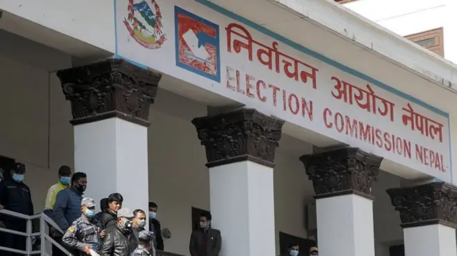 प्रचण्ड-माधव नेपाल समूहले पनि आफू पक्ष वैधानिक भएको भन्दै सूर्य चिह्न दाबी गरेको थियो