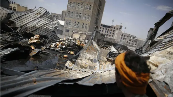 كوكبرن: حملة القصف على أفقر بلد عربي من أغنى بلد عربي تسببت في أزمة إنسانية