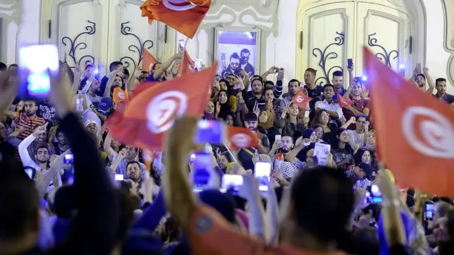 Tunis Revolution