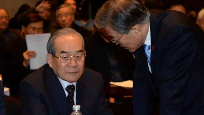 임동원 국정원장(왼쪽)