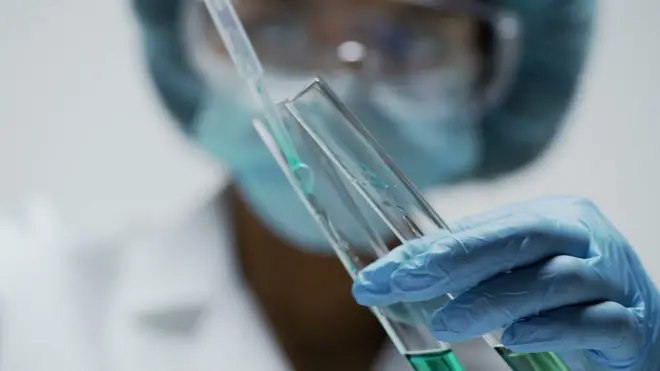 كيف تتجنب الدول عدوى الكورونا خلال إجلاء مواطنيها؟