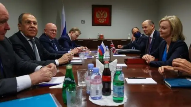 د امنیت شورا دایمي غړو هېوادونو د بهرنیو چارو وزیرانو په افغانستان کې د ټولشموله حکومت ملاتړ اعلان کړی