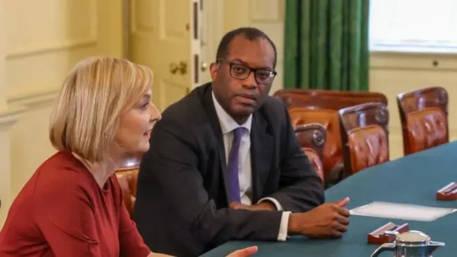 克沃滕和首相特拉斯