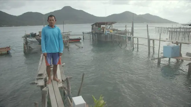 Kisah Nelayan Natuna yang merasa terasing di laut Indonesia