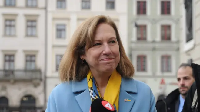 Крістіна Квін у Львові, 15 лютого