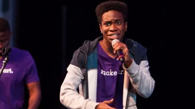 Obasi Shaw, de 20 años, se graduó en el Departamento de Inglés de la Universidad de Harvard.