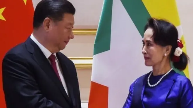 शी जिनपिंग और आंग सान सू ची