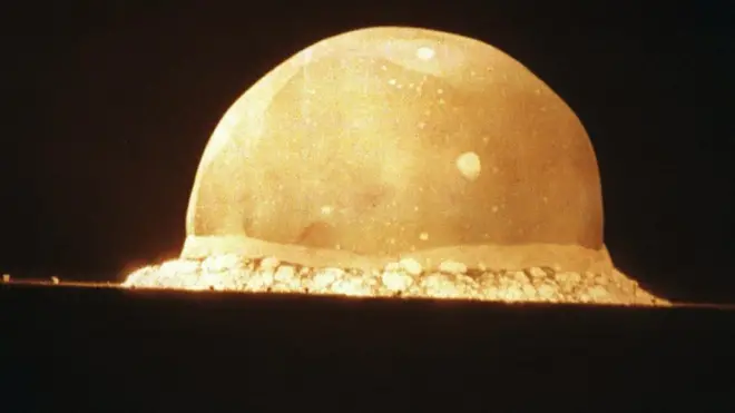 Перше випробування атомної бомби ознаменувало початок ядерної доби