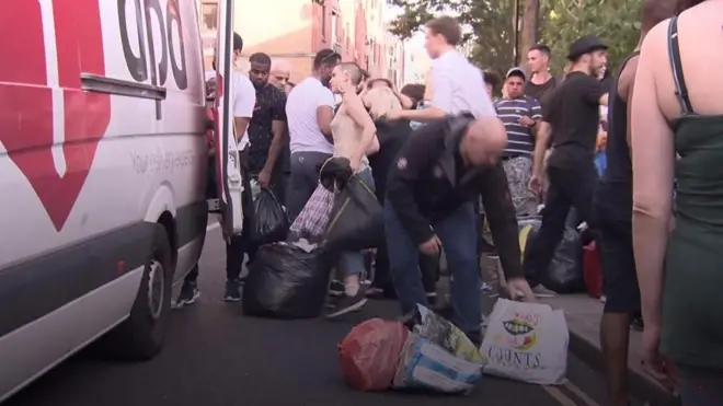 Помощь пострадавшим о пожара