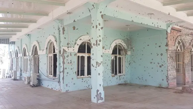 آثار حمله خونین روز جمعه به مسجد قول اردو ۲۰۹ شاهین