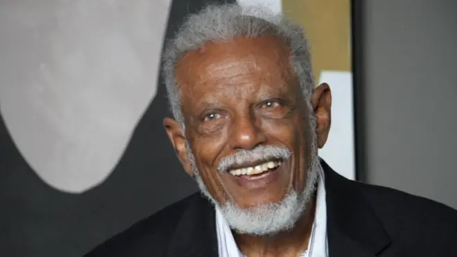 ፕሮፌሰር ኣስመሮም