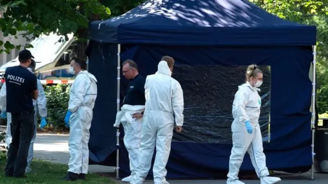 Eski Çeçen gerilla, gündüz vakti Berlin'deki bir parkta öldürüldü