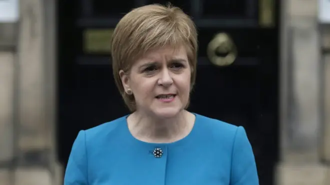 මහ ඇමතිනී නිකොලා ස්ටර්ජන්(Nicola Sturgeon)