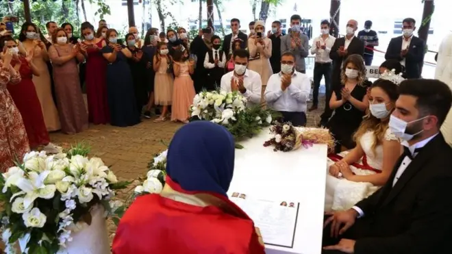 Diyarbakır'da 10 Haziran'da maske takma zorunluluğu getirildi