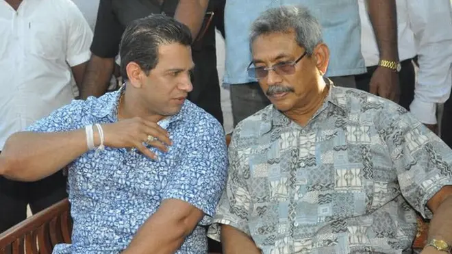 දුමින්ද සිල්වා සහ වත්මන් ජනපති ගෝඨාභය රාජපක්ෂ 2015 ආරම්භයේ