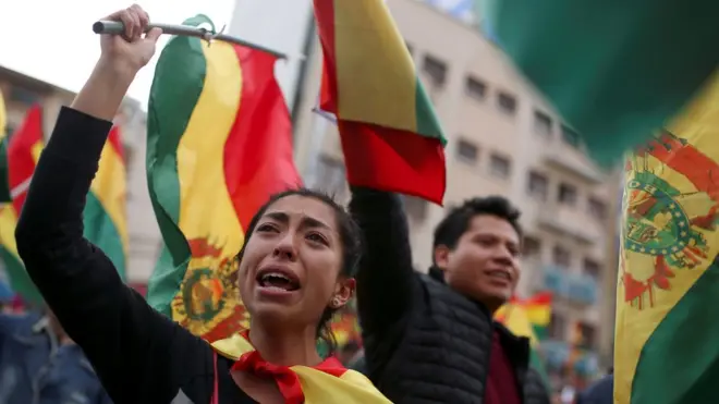 Противники Моралеса