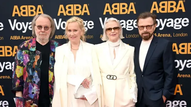 Benny Andersson, Agnetha Fältskog, Anni-Frid Lyngstad ve Bjorn Ulvaeus
