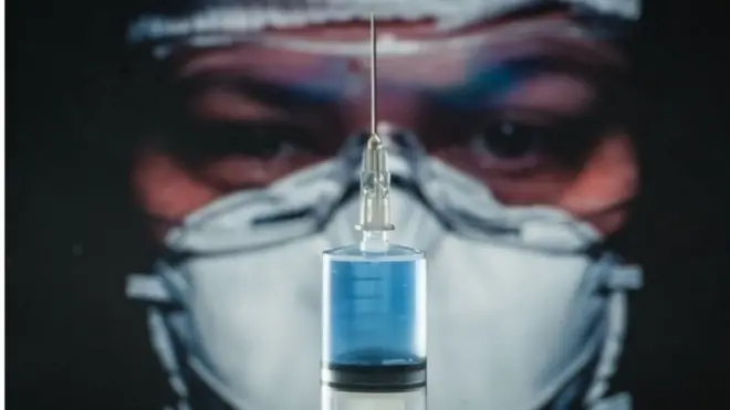 巴西是此次全球受到新冠疫情影响最重的国家之一，急需通过疫苗接种控制疫情。