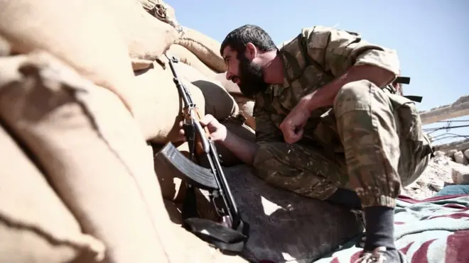 İdlib muhalif asker