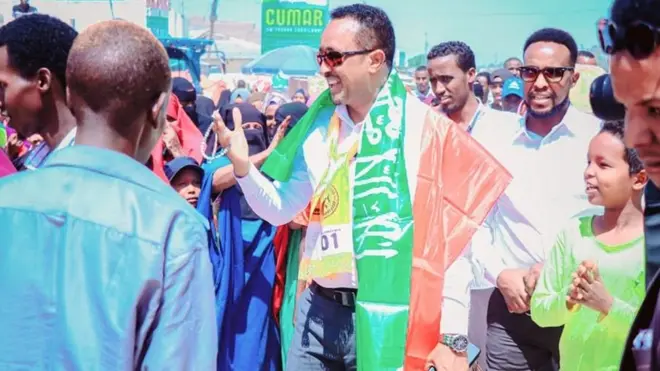 Cabdikariin Axmed Mooge, ayaa sheegay in uu u sharraxn yahay booska maayarka Hargeysa.