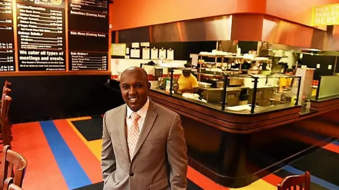 Cabdiraxmaan Kaahin, Milkiilaha Afro deli & Grill