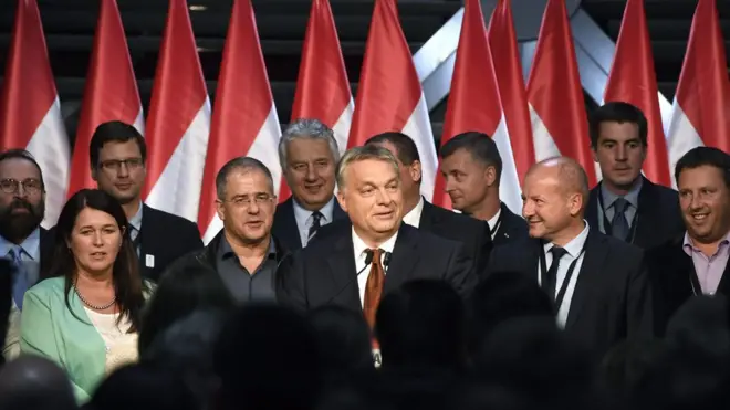 Macaristan Başbakanı Viktor Orban, sonucun bir zafer olduğunu iddia etti.