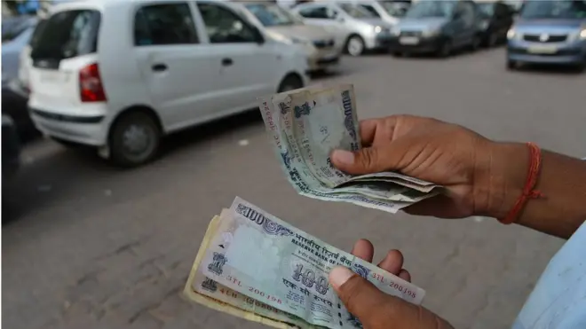 પ્રતીકાત્મક તસવીર