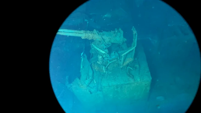 Эсминец "Джонстон" на дне