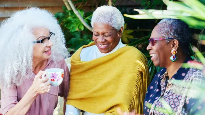 La vaccination des personnes âgées est un veritable casse-tête pour les specialistes