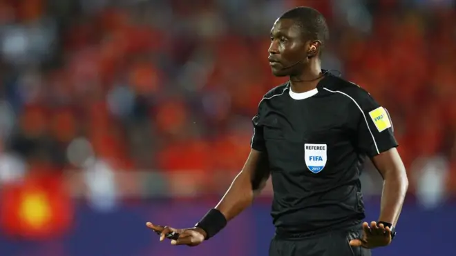Alioum Sidi bin also referee for di 2014 FIFA World Cup qualifiers