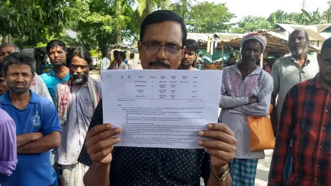 45 سالہ عبدالحلیم کے خاندان کے پانچ میں سے چار افراد کی شہریت منسوخ کی گئی ہے