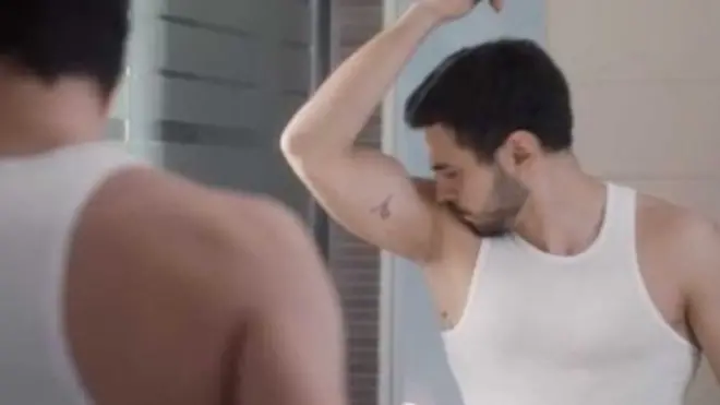 คนดมรักแร้