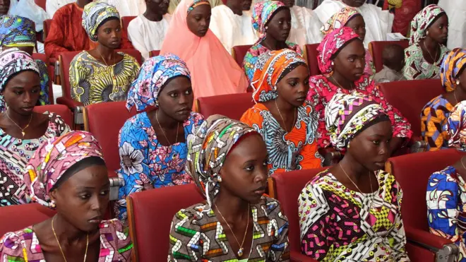 ደቀ-ኣንስትዮ ቺቦክ