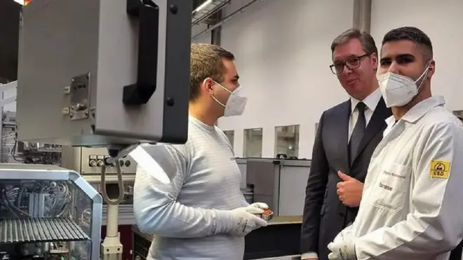 Predsednik Aleksandar Vučić često prisustvuje otvaranju fabrika