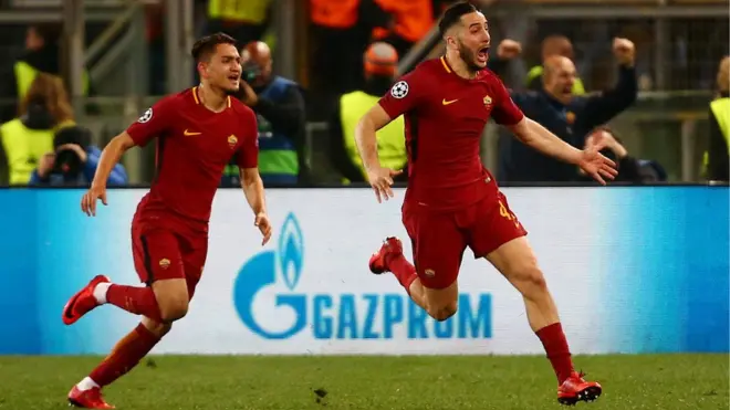 Roma'nın son golünü atan Konstantinos Manolas ve asisti hazırlayan Cengiz Ünder golün ardından böyle sevindi