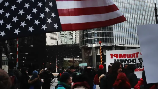 Mbinye aka emere na US n'arọ 2016 wetere ọtụtụ ndọrọndọrọ.