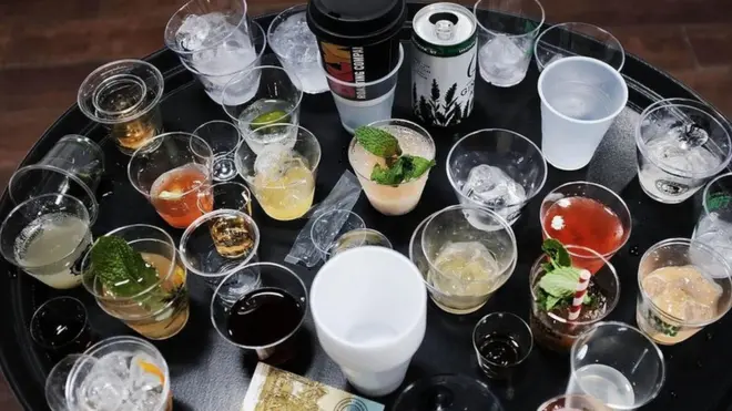 Dhugaatiiwwan alkoolii hin qabne