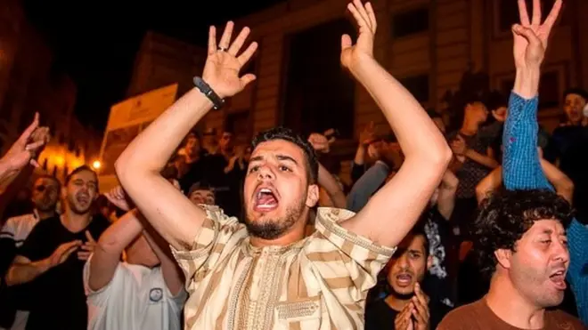 ماذا يحدث في المغرب؟