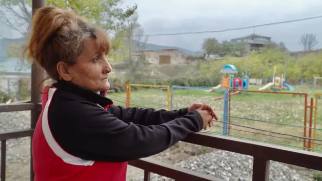 Ruzannanın əksər qonşuları Ermənistana təxliyyə olunub, lakin onun özü Laçında qalmağa qərarlıdır