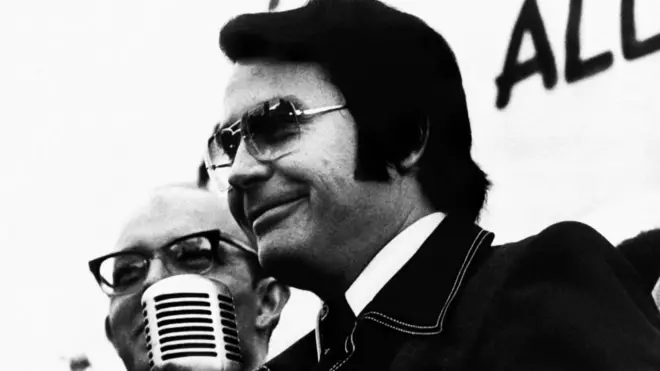 Jim Jones tenía un discurso seductor que atraía a sus seguidores fanáticos.