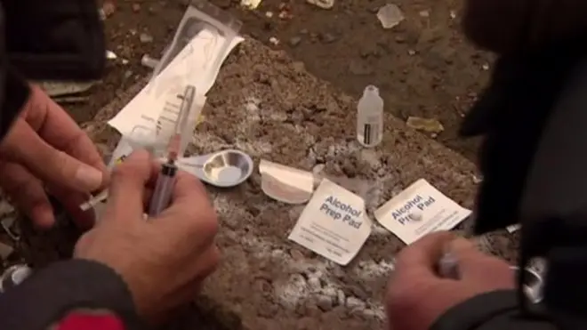 نشه يي توکي