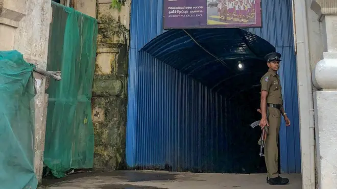 පොලීසිය