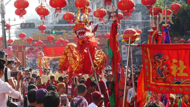 ၂၀၁၇ ခုနှစ် တရုတ် နှစ်သစ်ကူး ပွဲကို ရန်ကုန်မှာ စည်းကားစွာ ကျင်းပ