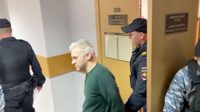 Сотрудник столичного главка МВД Сергей Клоков (Ведель) получил семь лет колонии за прослушенные на его телефоне разговоры