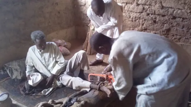 Police rescue man wey im family lock up for 30 years