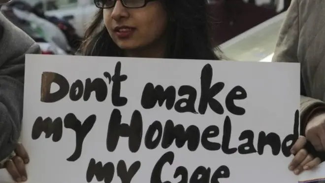 کیا ہماری سوشل شناخت حقیقی شناخت پر اثر انداز ہوتی ہے؟