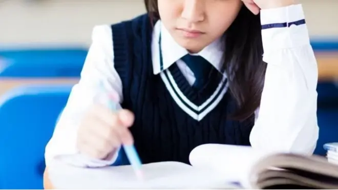 Suicide rates in Japan have lowered, but remain high among students