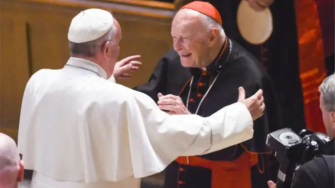 Kardinal Theodore McCarrick Papa Francesco'yu ABD ziyareti sırasında böyle karşılamıştı