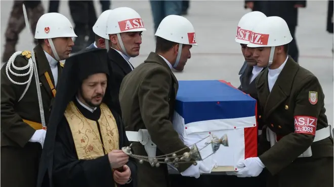 نقل جثمان السفير الروسي إلى موسكو