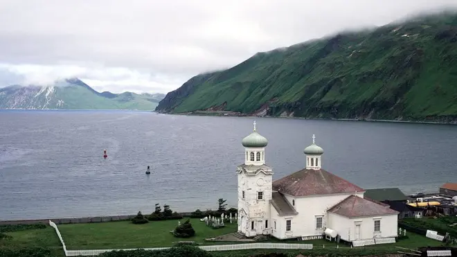 La iglesia de la Ascensión todavía permanece en pie, a pesar de que Alaska hace parte de EE.UU. desde 1867.